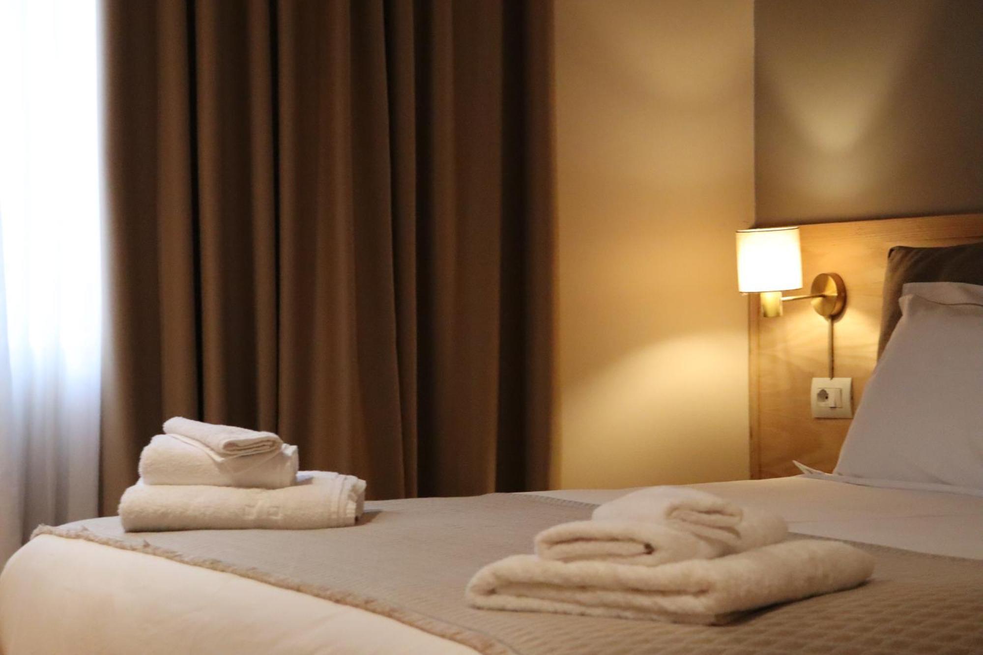 Velar Hotel Boutique Korce Room photo